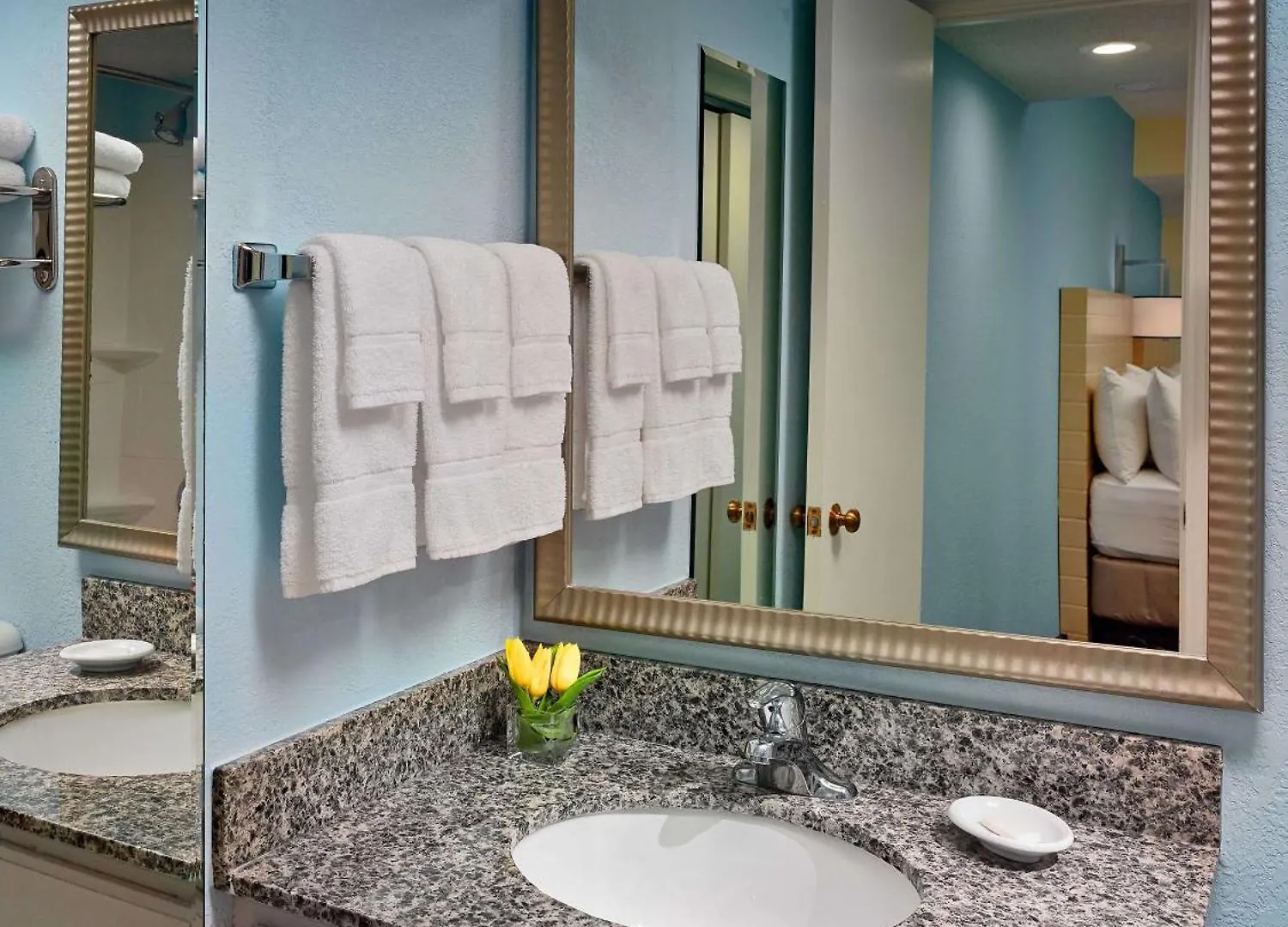 Sonesta Simply Suites Memphis East Poplar Pike 3*,