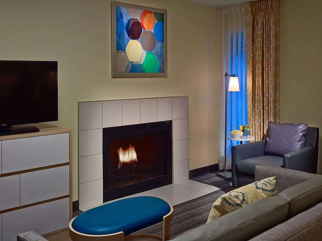 Hotel Sonesta Simply Suites Memphis East Poplar Pike
