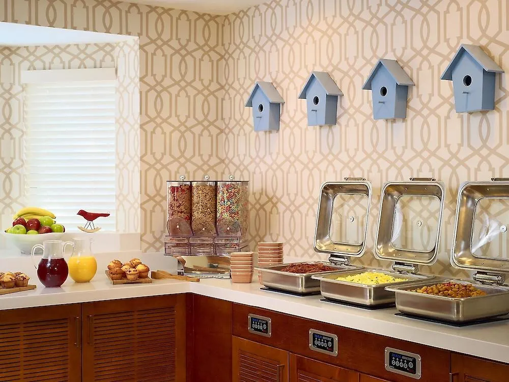 Sonesta Simply Suites Memphis East Poplar Pike Hotel