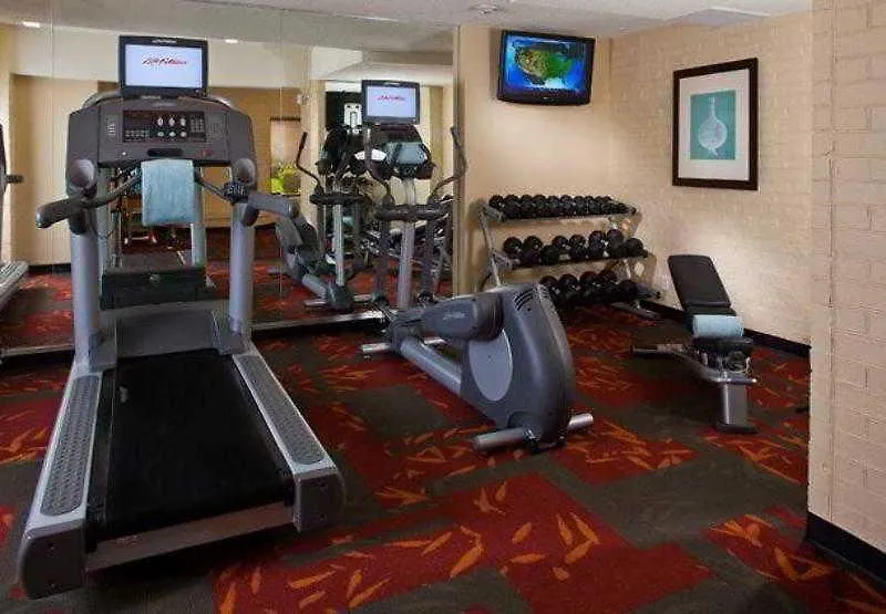 Hotel Sonesta Simply Suites Memphis East Poplar Pike